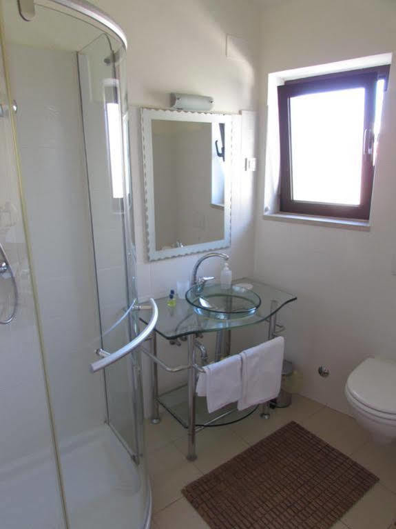 Guest House Pina Rovinj Exterior photo